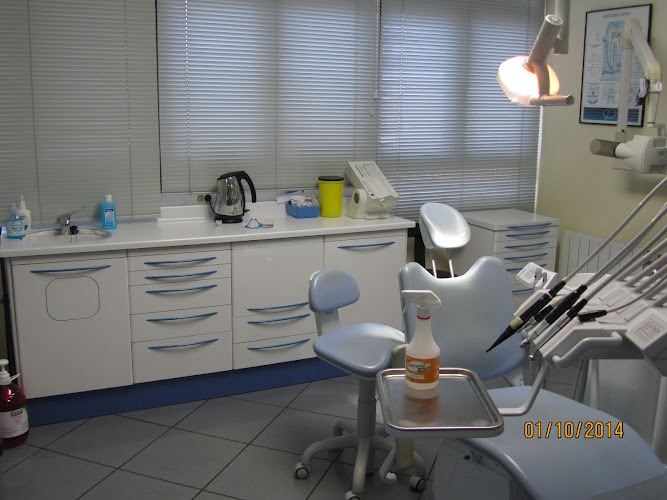 Clínica Dental Dra. Pilar Castillón en Huelin