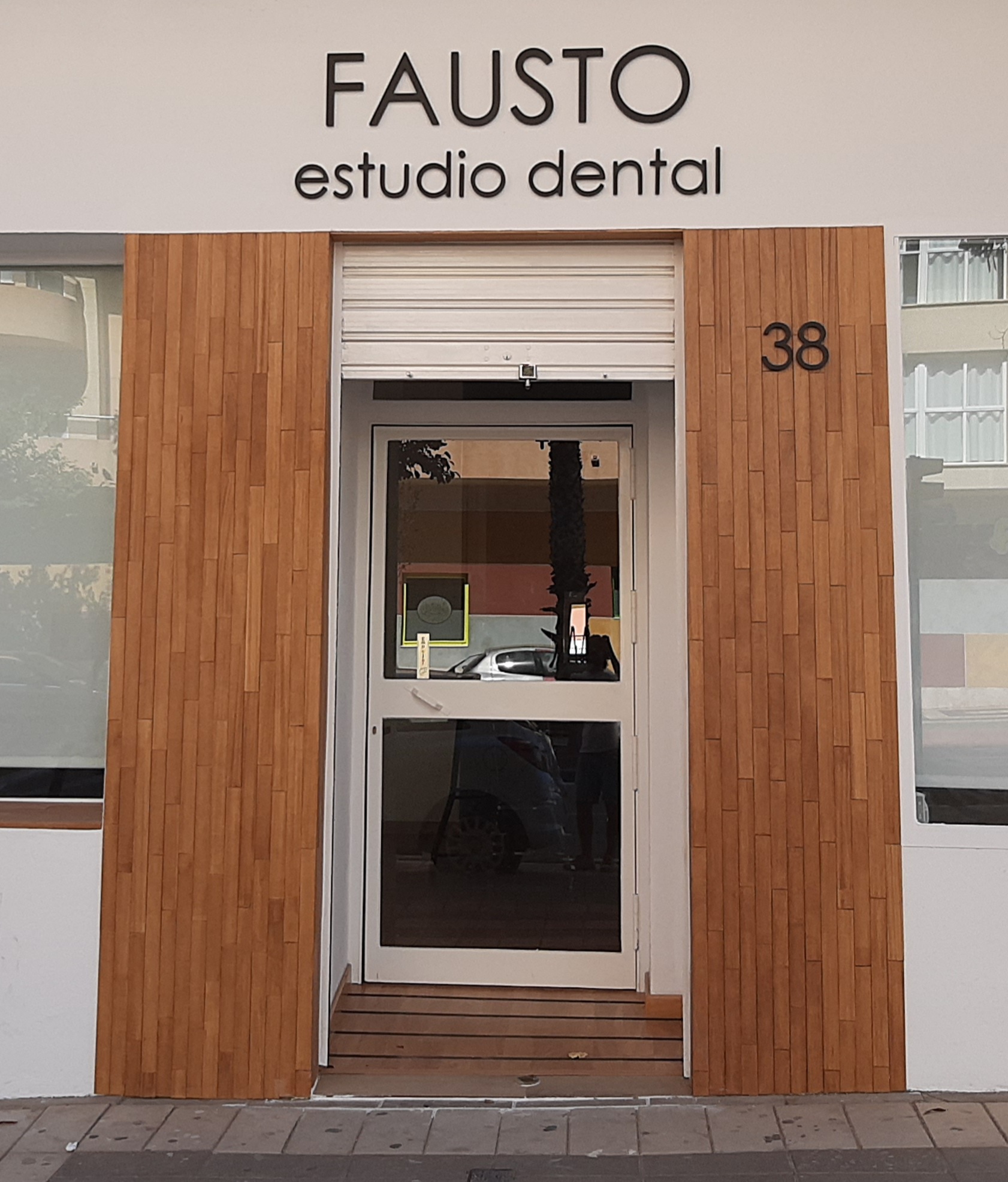 Fausto Estudio Dental en Teatinos Malaga