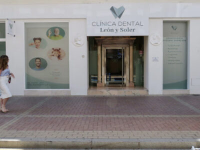 Clinica Dental León y Soler